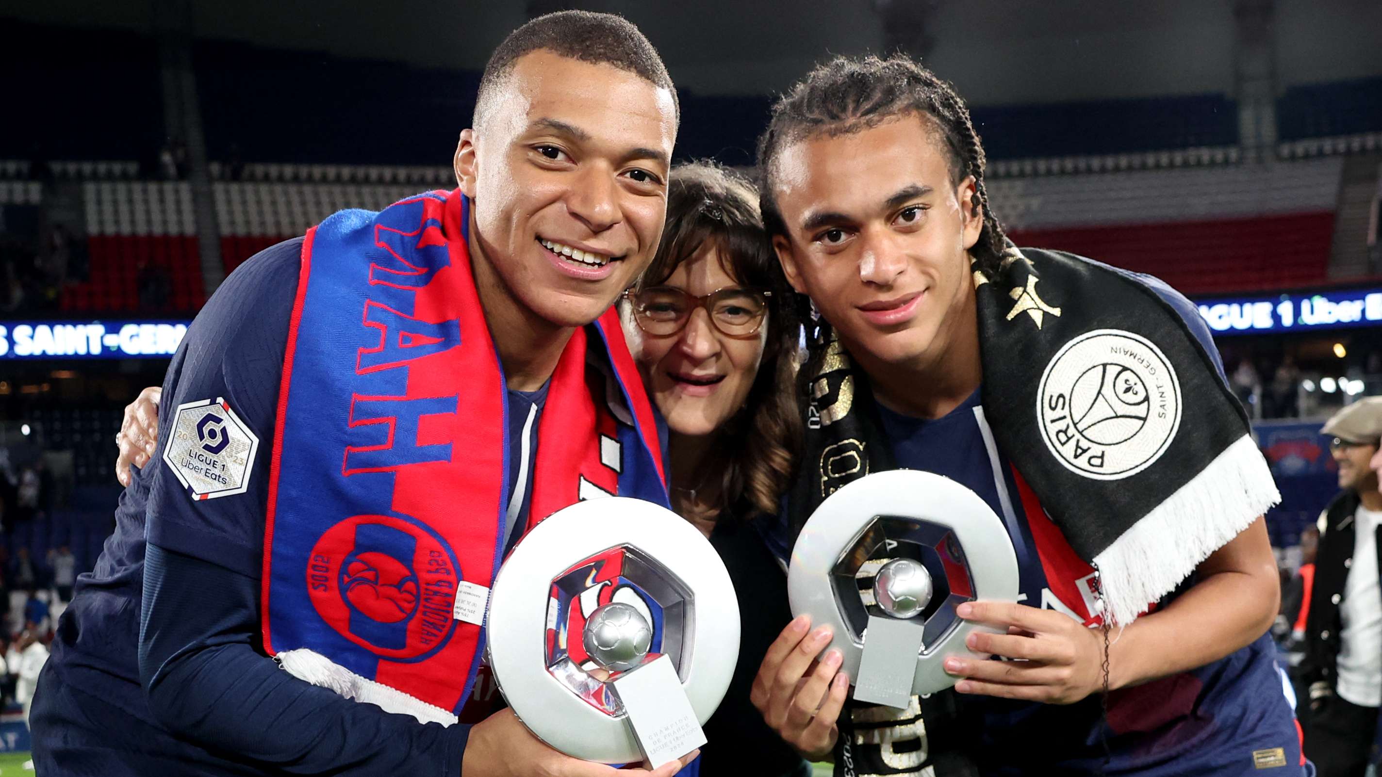 媒体与球迷 媒体与球迷